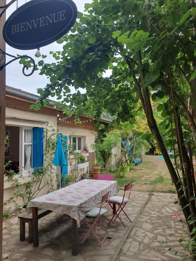 Le Clos Du Moulin Dijon,Sa Piscine, Son Jardin, Au Calme, La Campagne A La Ville Dijon